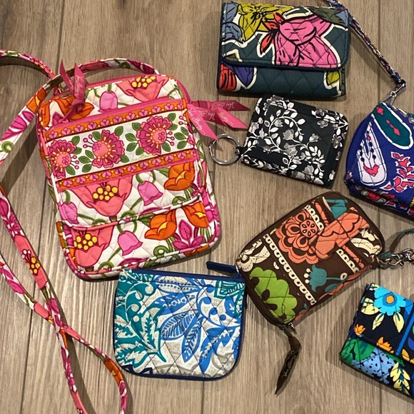 Vera Bradley Bundle Wallets Wristlets & Crossbody - Picture 4 of 4